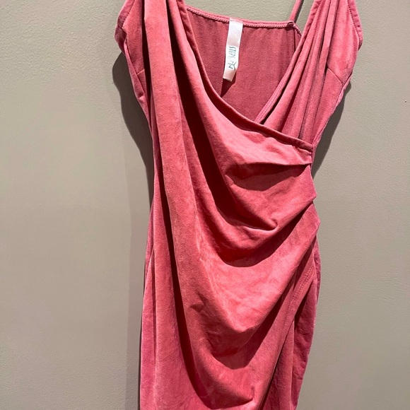New Pink Suede Dress Mini Sleeveless Date Night Cocktail Spring Summer - Picture 7 of 11